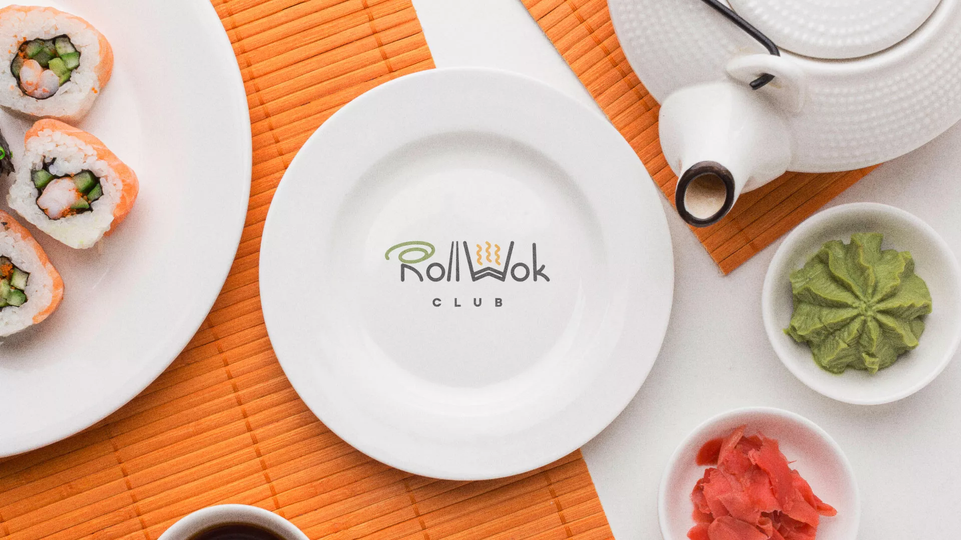 Разработка логотипа и фирменного стиля суши-бара «Roll Wok Club» в Покачах